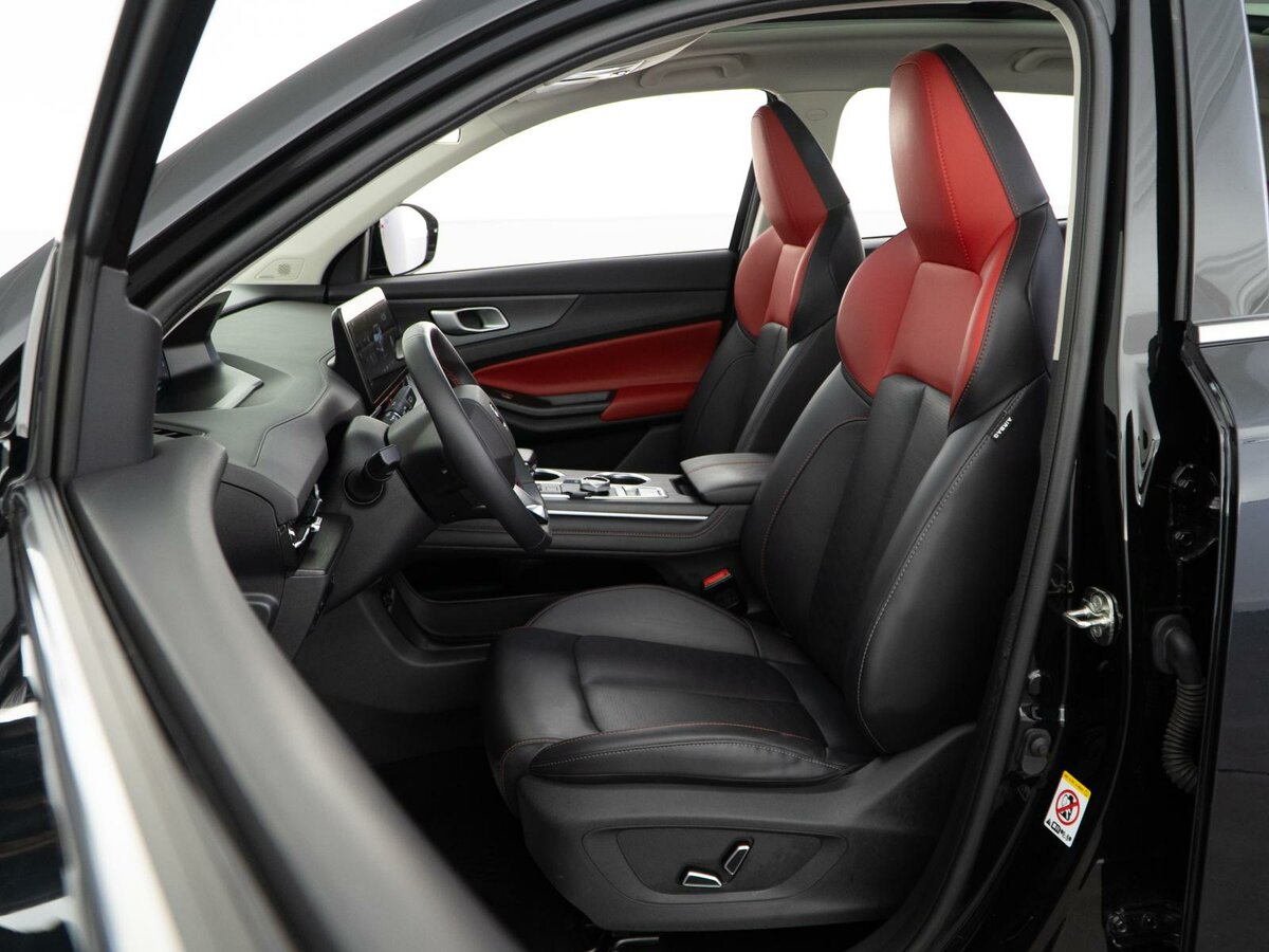 Changan UNI-S (CS55 Plus) с пробегом — 2024 год. Фото: #8