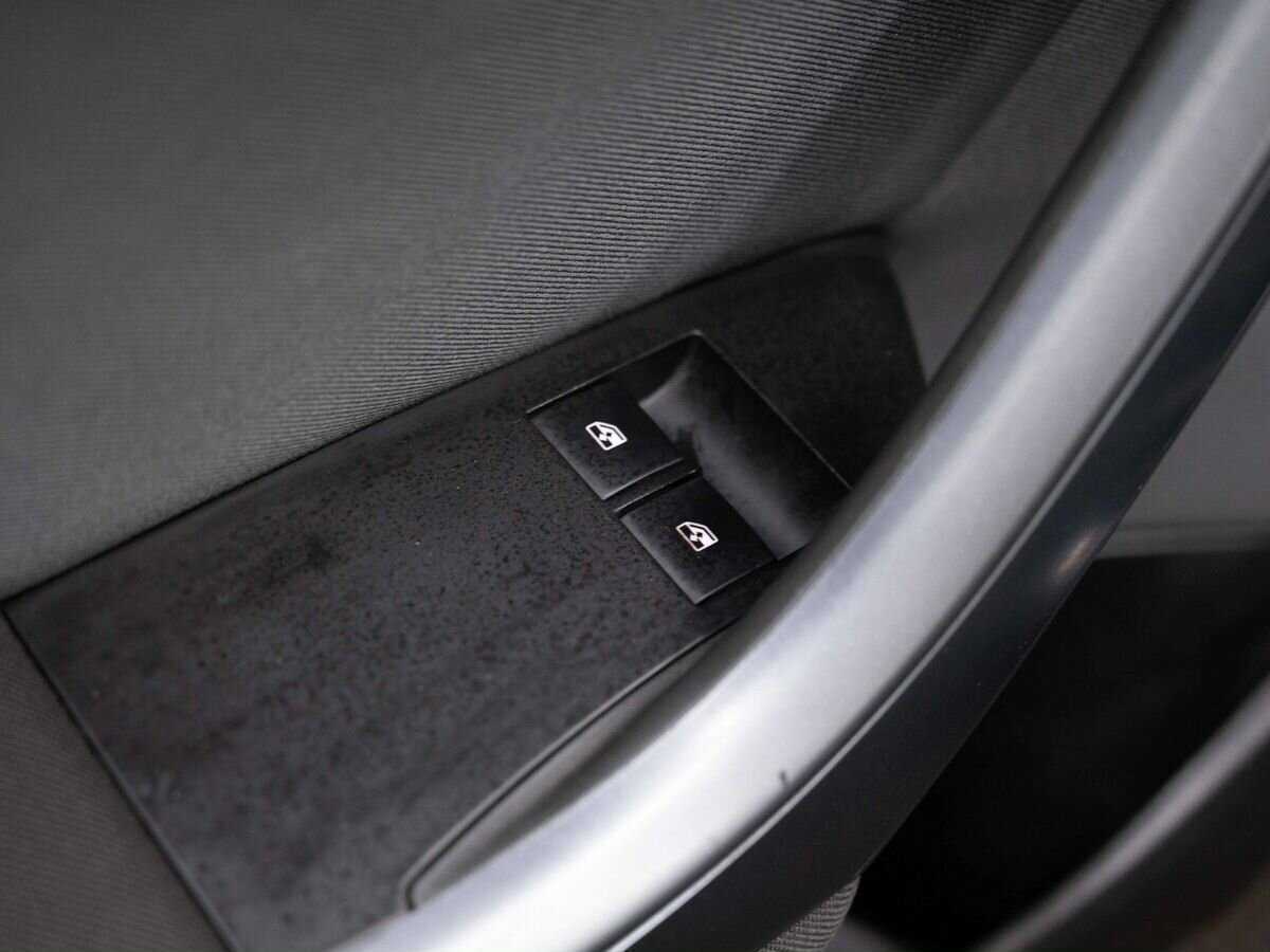 Opel Astra с пробегом — 2013 год. Фото: #14