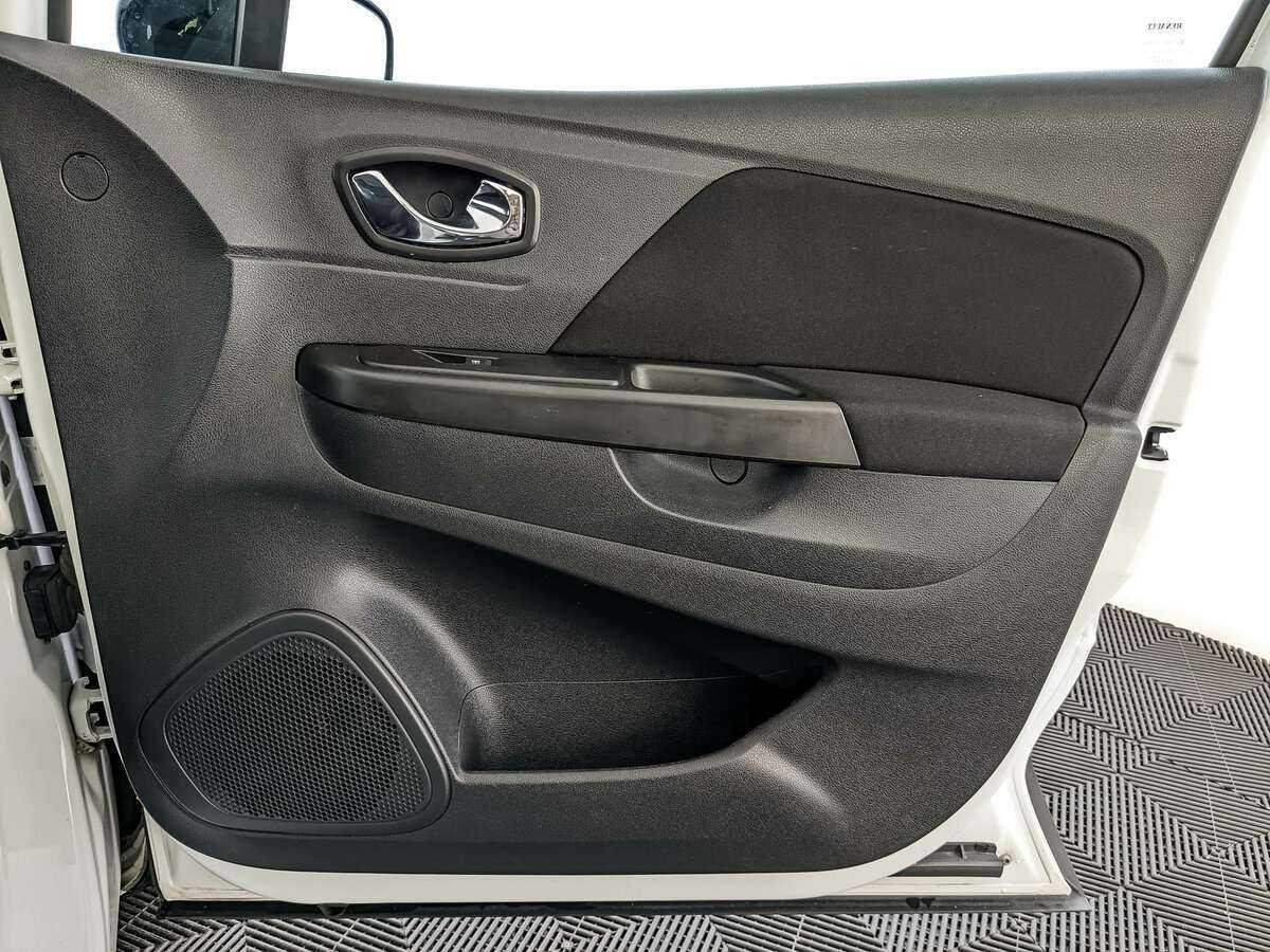 Renault Kaptur с пробегом — 2019 год. Фото: #23