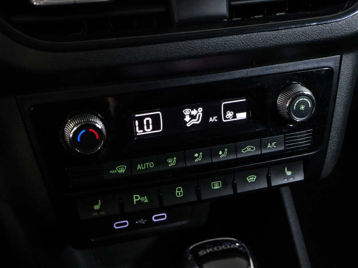 Skoda Rapid с пробегом — 2021 год. Фото: #19