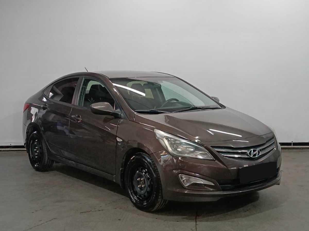 Hyundai Solaris с пробегом — 2016 год. Фото: #2