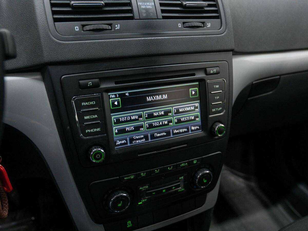 Skoda Yeti с пробегом — 2013 год. Фото: #18