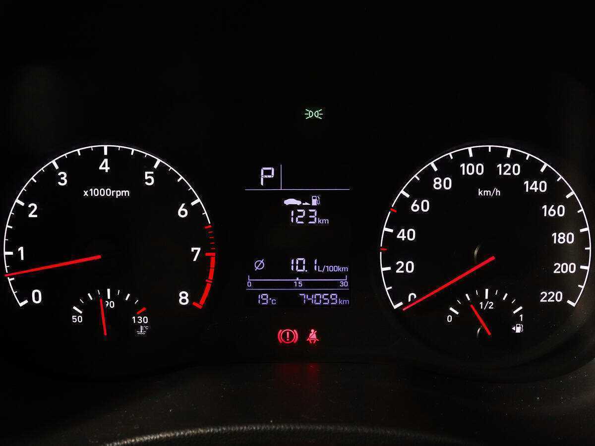 Hyundai Solaris с пробегом — 2017 год. Фото: #8