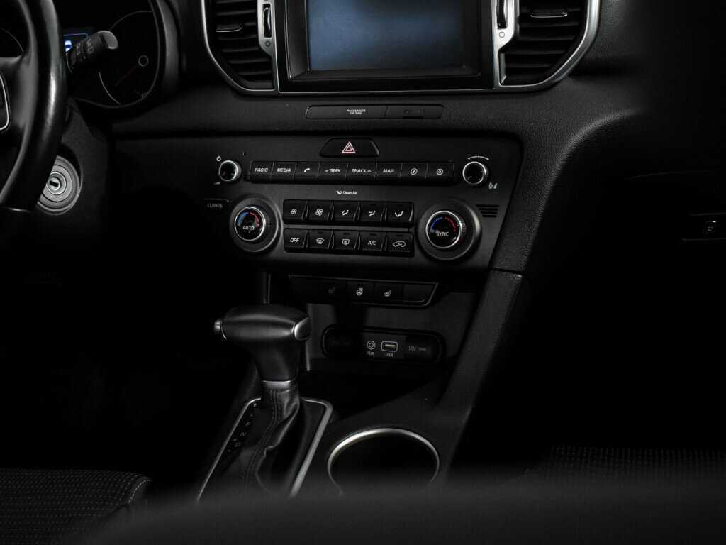 Kia Sportage с пробегом — 2016 год. Фото: #13