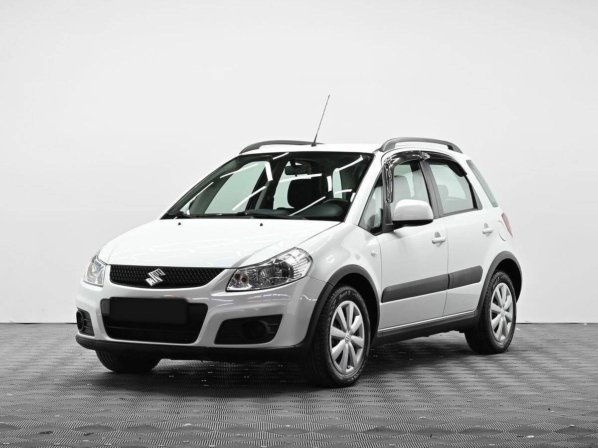 Suzuki SX4 с пробегом — 2013 год. Фото: #0
