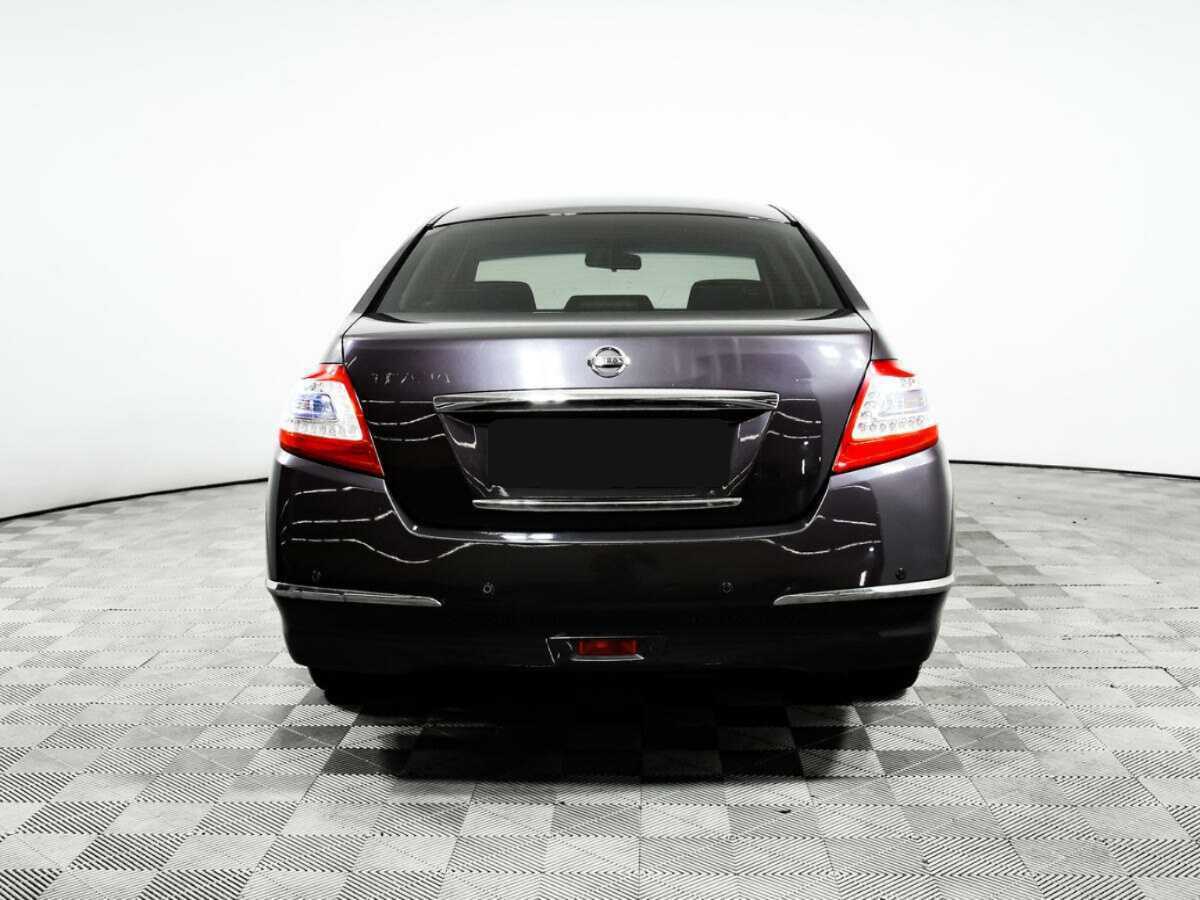Nissan Teana с пробегом — 2013 год. Фото: #5