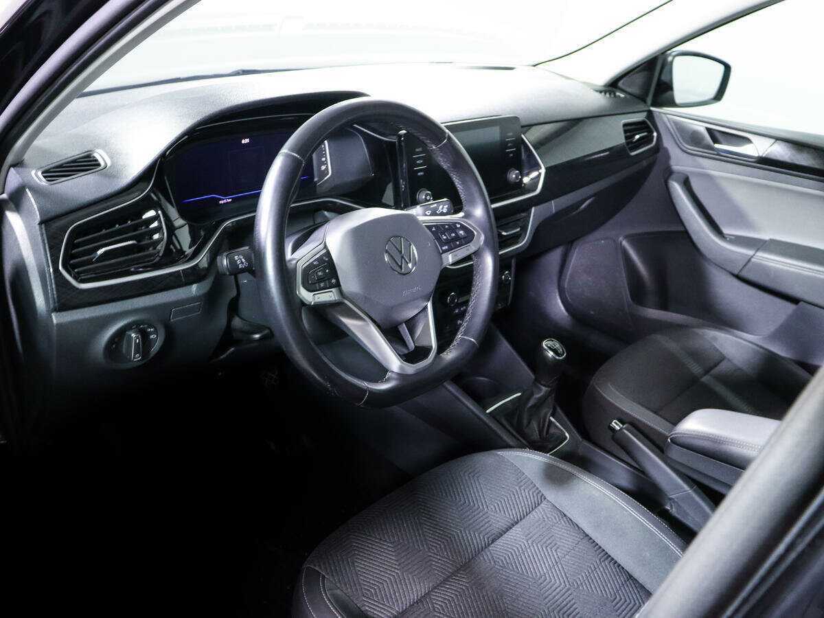 Volkswagen Polo с пробегом — 2020 год. Фото: #11