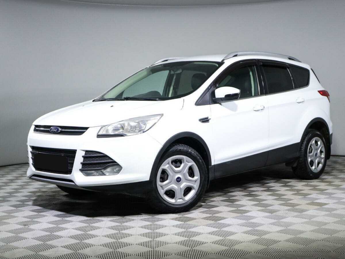 Ford Kuga с пробегом — 2014 год. Фото: #0