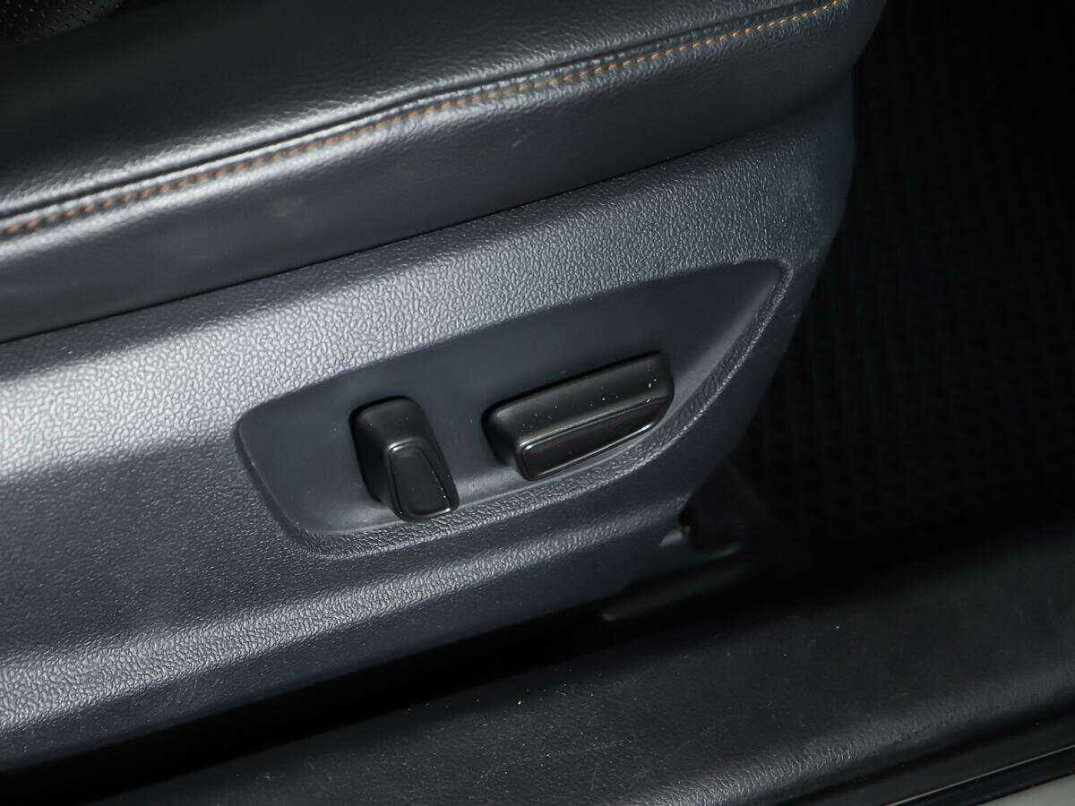 Toyota Camry с пробегом — 2018 год. Фото: #14