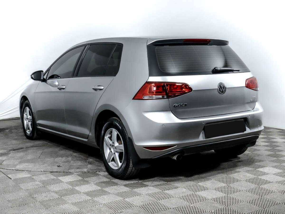 Volkswagen Golf с пробегом — 2014 год. Фото: #4