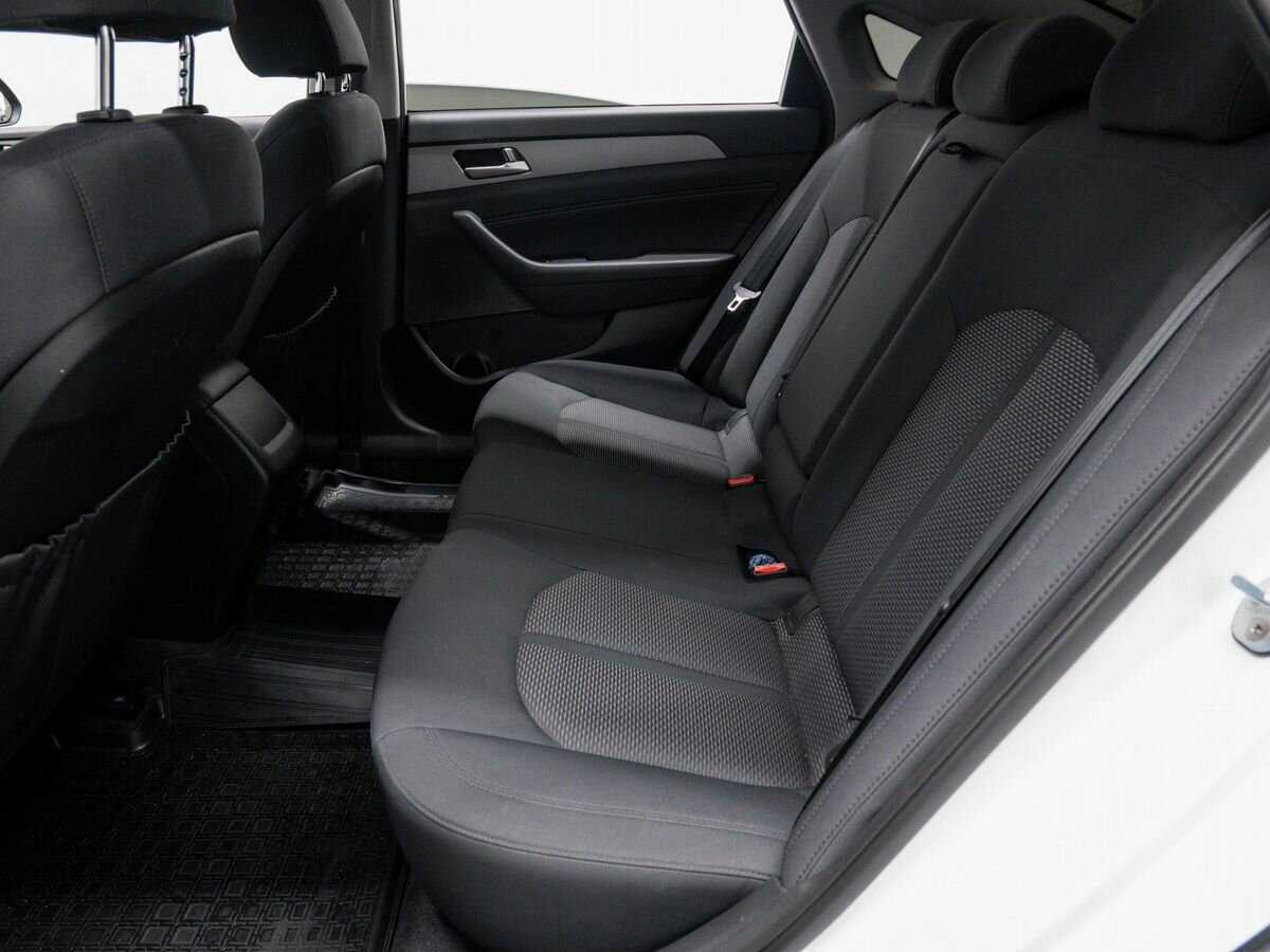 Hyundai Sonata с пробегом — 2019 год. Фото: #11