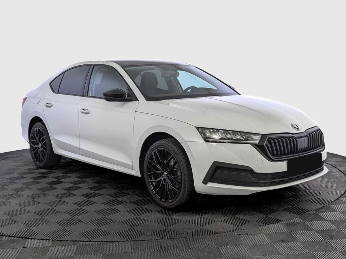 Skoda Octavia с пробегом — 2021 год. Фото: #2
