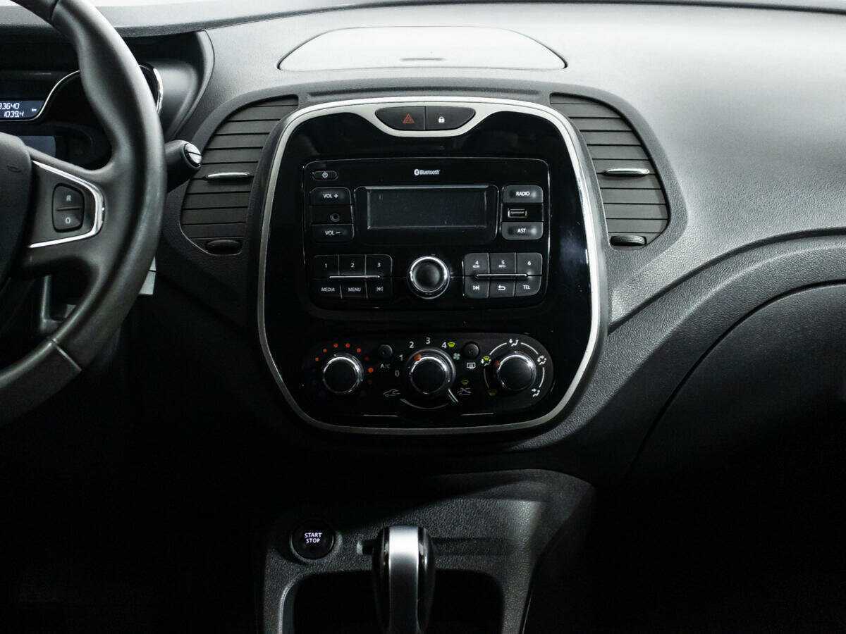 Renault Kaptur с пробегом — 2017 год. Фото: #13