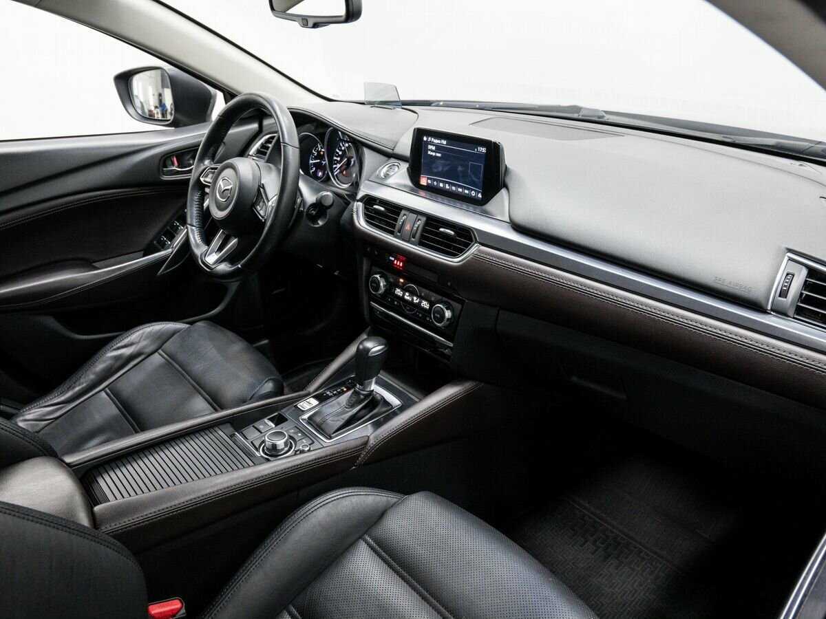 Mazda 6 с пробегом — 2018 год. Фото: #6