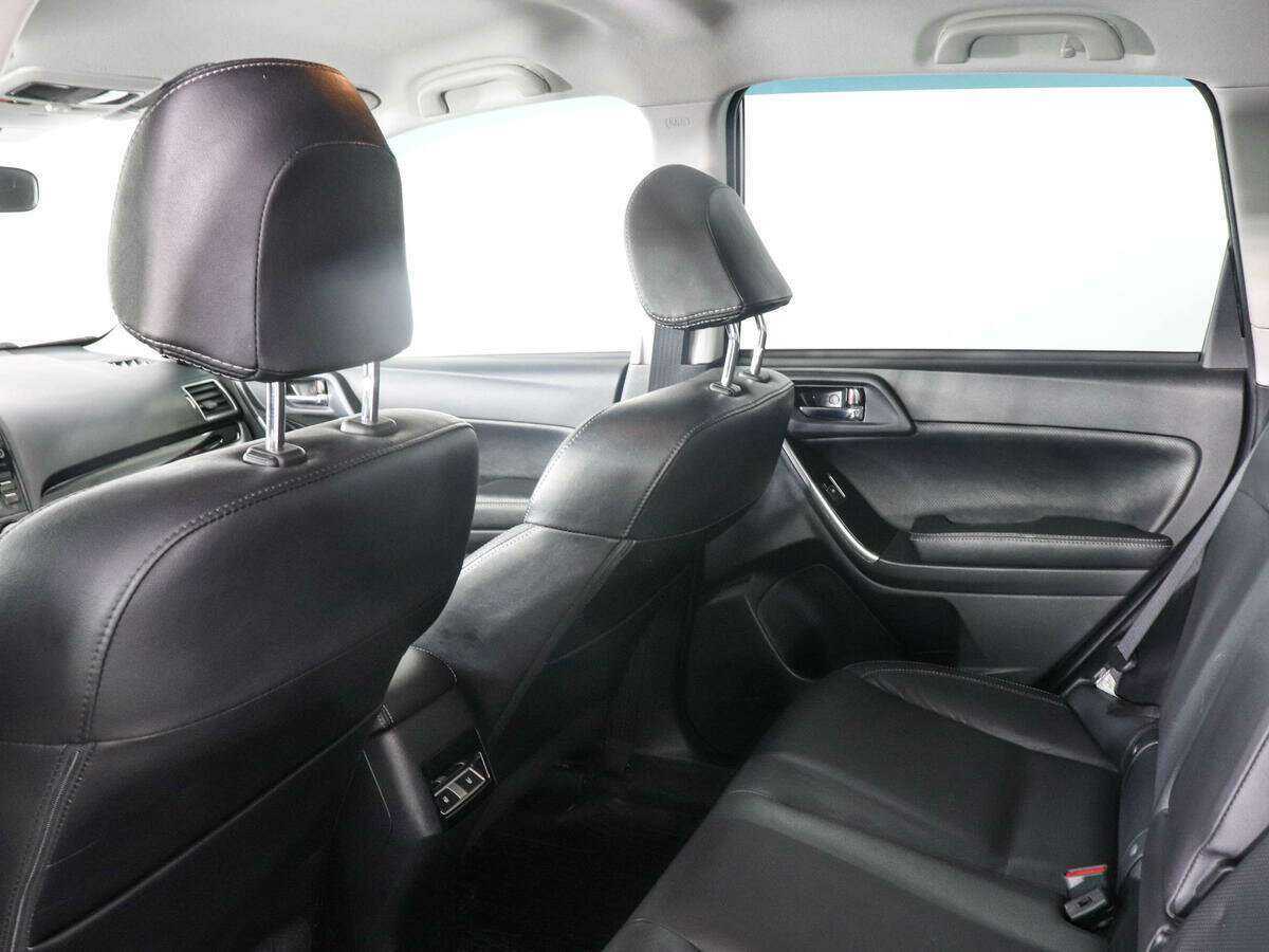 Subaru Forester с пробегом — 2017 год. Фото: #10