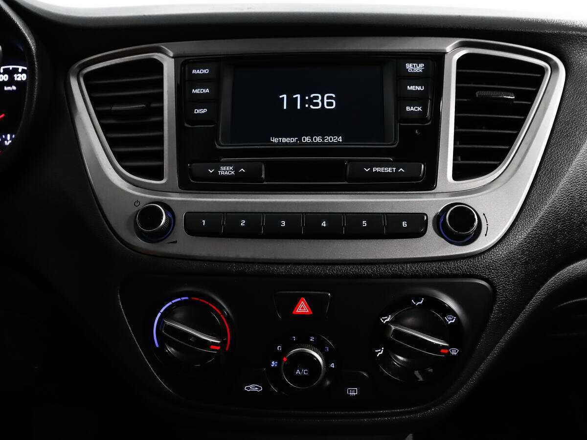 Hyundai Solaris с пробегом — 2020 год. Фото: #12