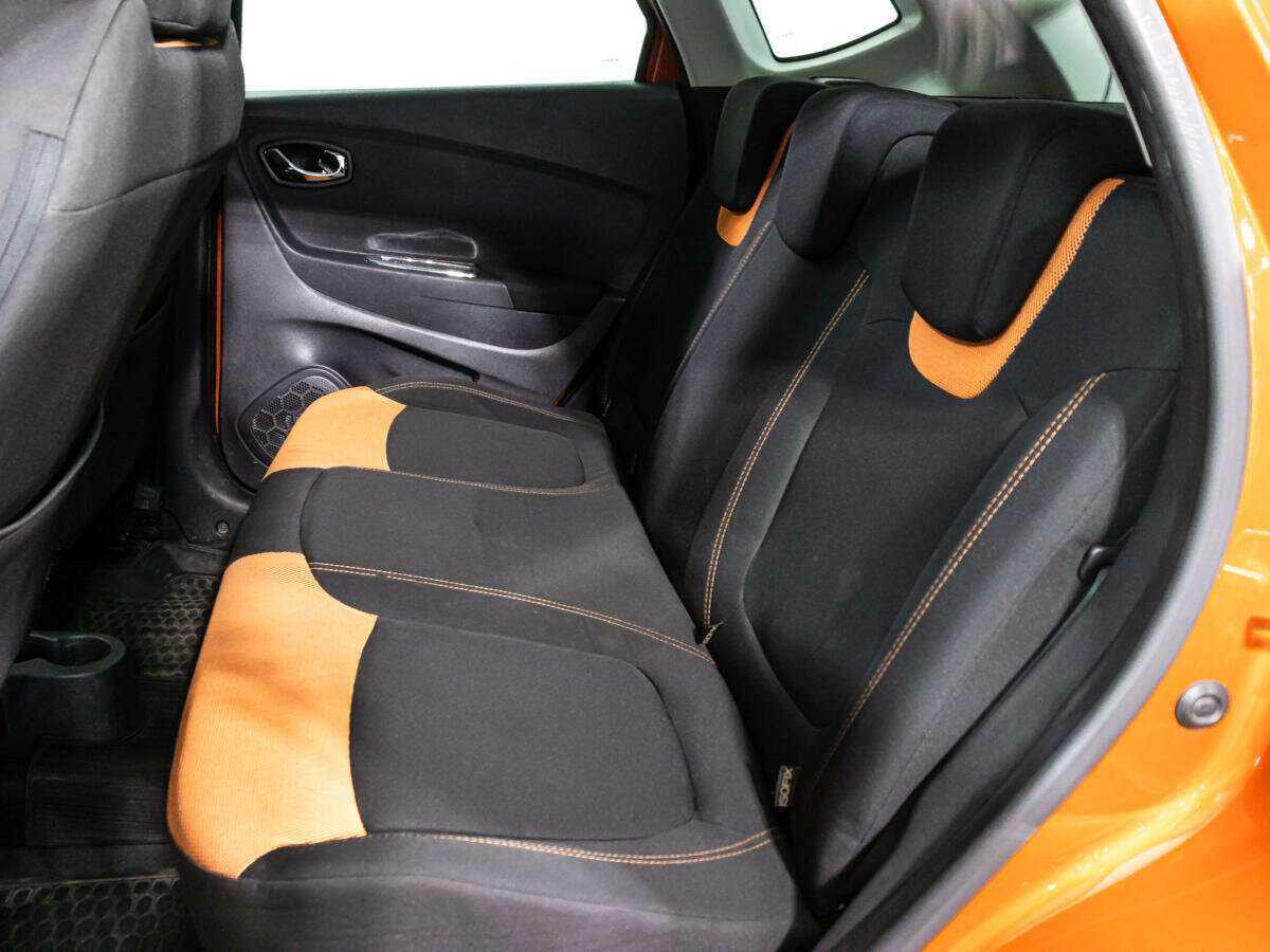 Renault Kaptur с пробегом — 2016 год. Фото: #9