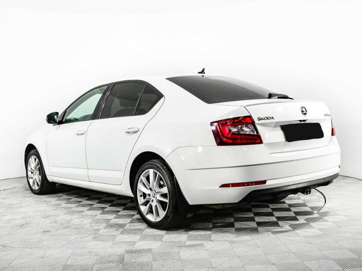 Skoda Octavia с пробегом — 2017 год. Фото: #6