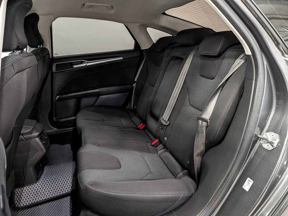 Ford Mondeo с пробегом — 2018 год. Фото: #17