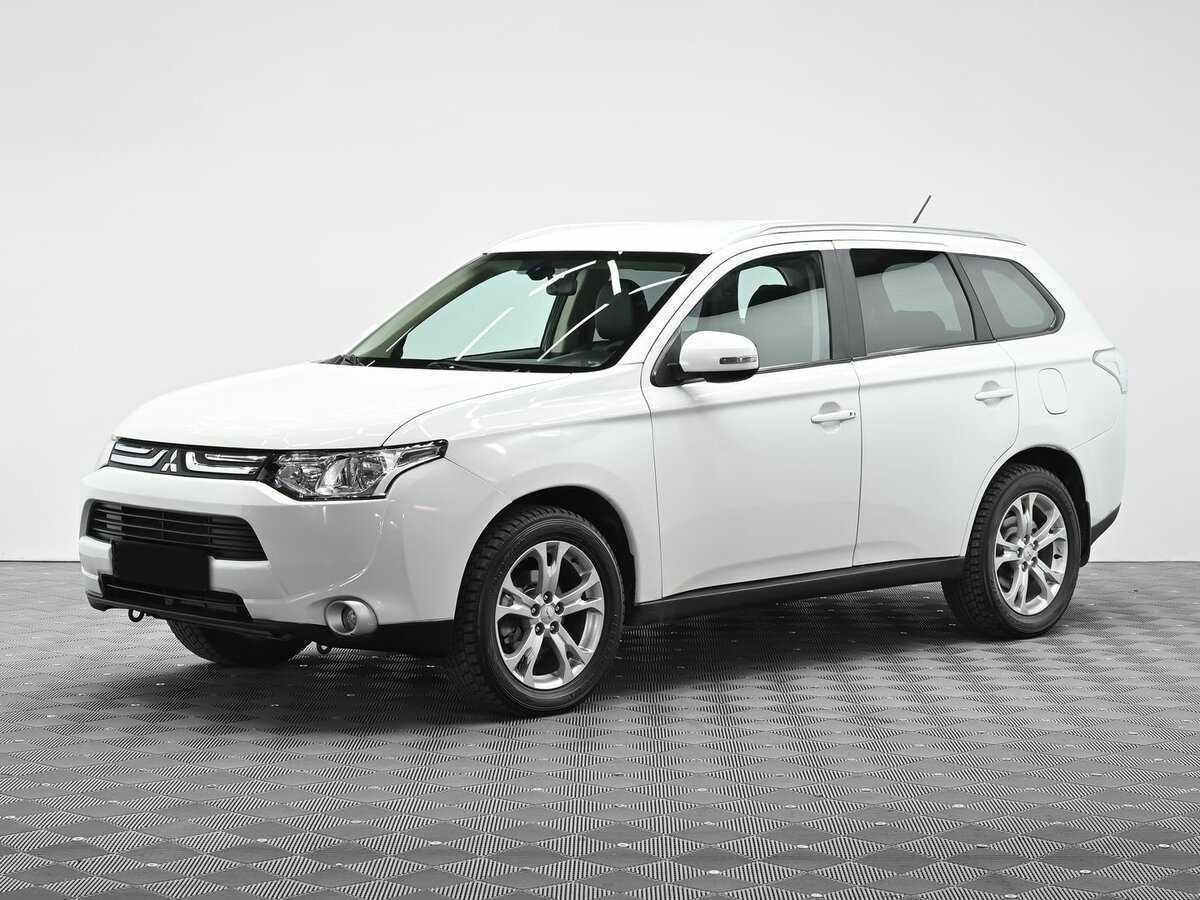 Mitsubishi Outlander с пробегом — 2012 год. Посмотреть фото