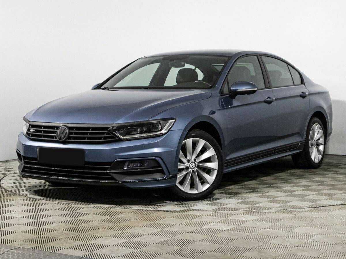 Volkswagen Passat с пробегом — 2017 год. Посмотреть фото