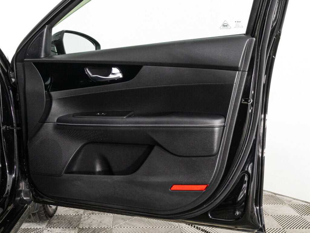 Kia Cerato с пробегом — 2022 год. Фото: #27