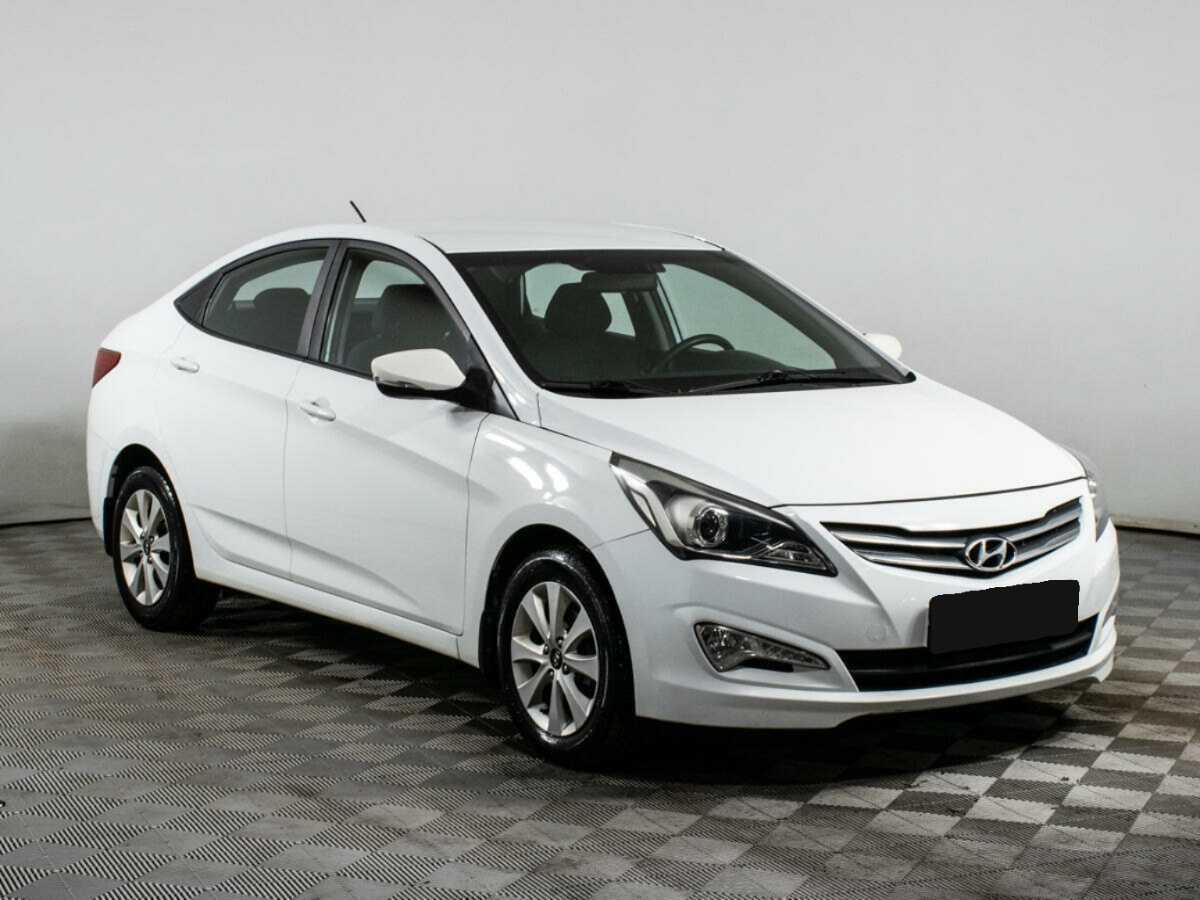 Hyundai Solaris с пробегом — 2016 год. Фото: #2