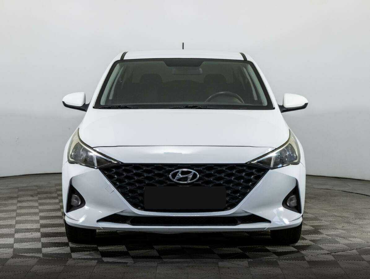 Hyundai Solaris с пробегом — 2020 год. Фото: #1