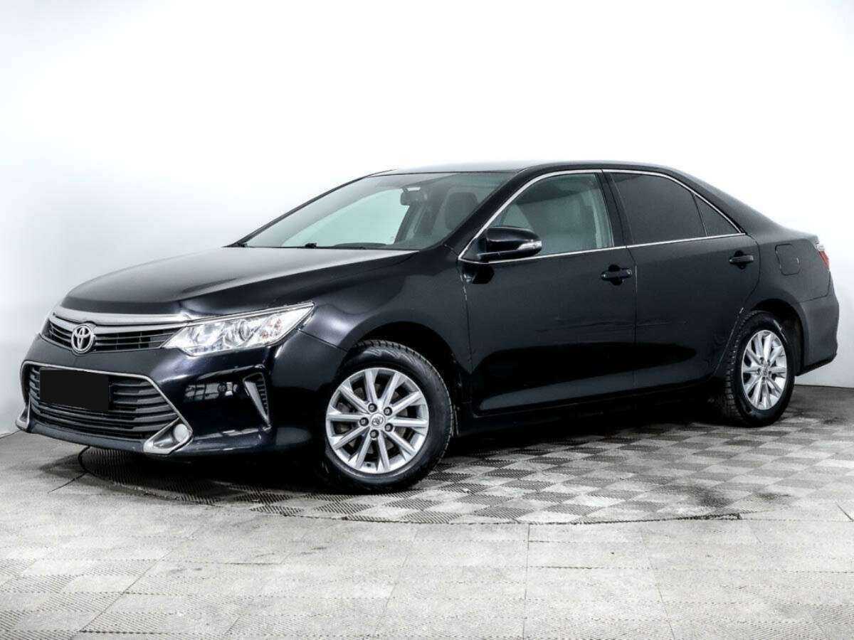 Toyota Camry с пробегом — 2015 год. Посмотреть фото