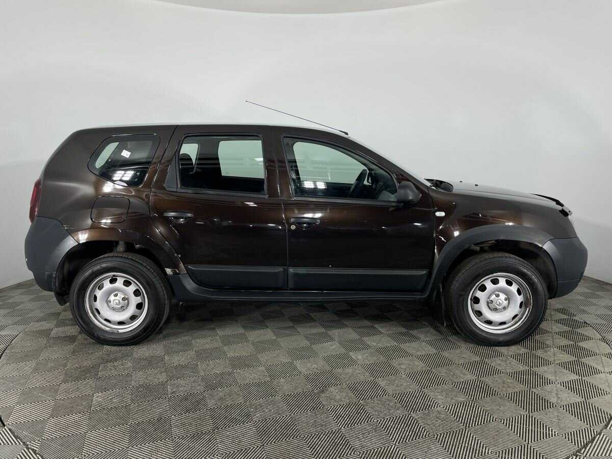 Renault Duster с пробегом — 2016 год. Фото: #3