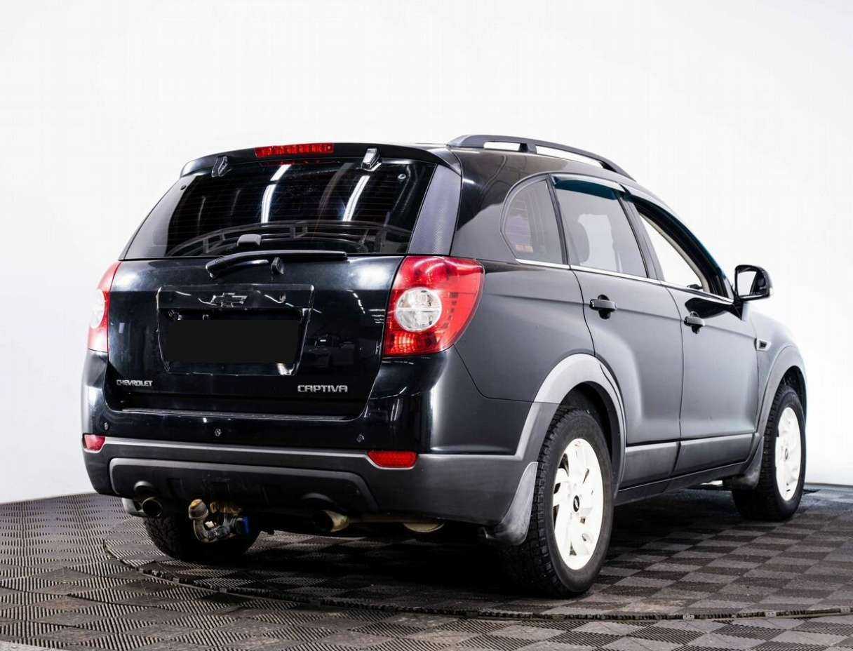 Chevrolet Captiva с пробегом — 2012 год. Фото: #5