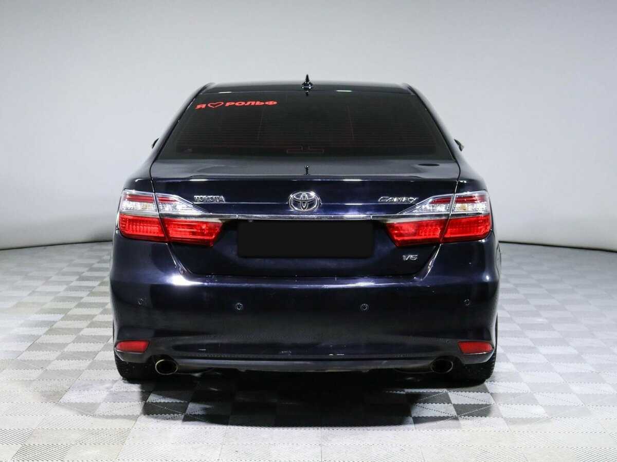 Toyota Camry с пробегом — 2015 год. Фото: #4