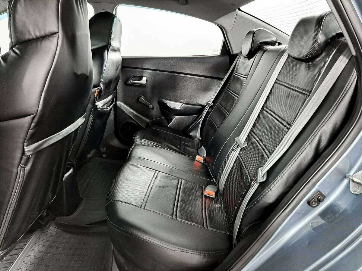 Kia Rio с пробегом — 2015 год. Фото: #9