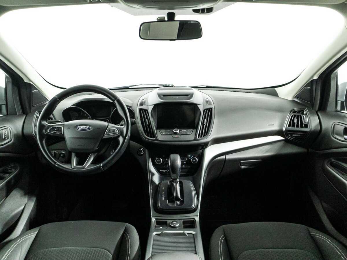 Ford Kuga с пробегом — 2017 год. Фото: #12