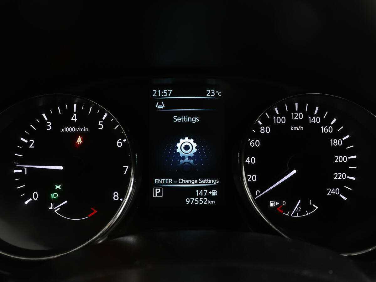 Nissan X-Trail с пробегом — 2016 год. Фото: #13