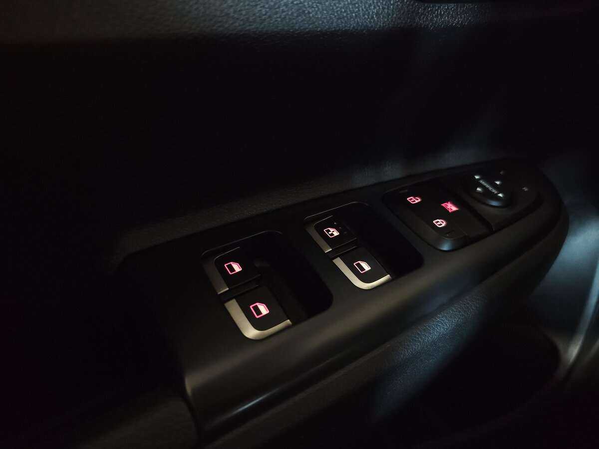 Kia Rio с пробегом — 2020 год. Фото: #10