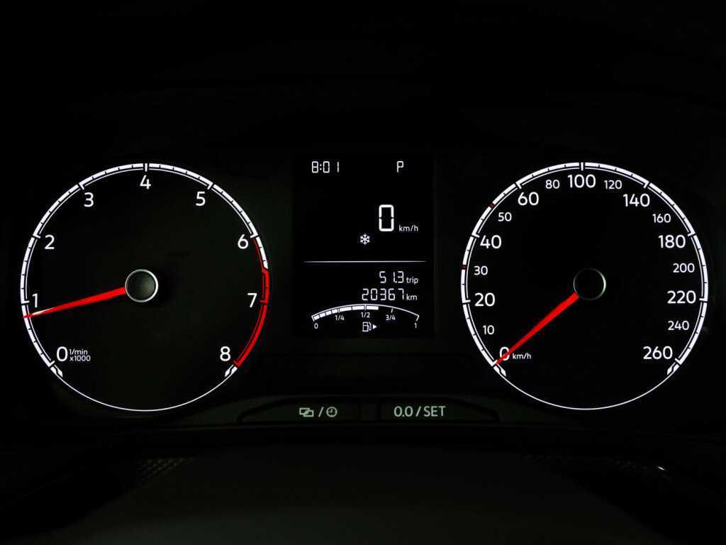 Volkswagen Polo с пробегом — 2021 год. Фото: #12