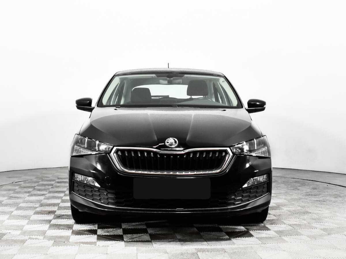 Skoda Rapid с пробегом — 2020 год. Фото: #1