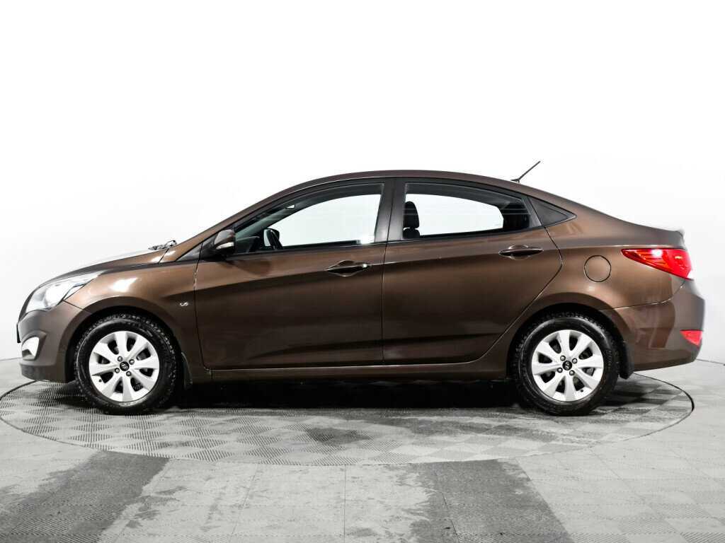 Hyundai Solaris с пробегом — 2016 год. Фото: #7