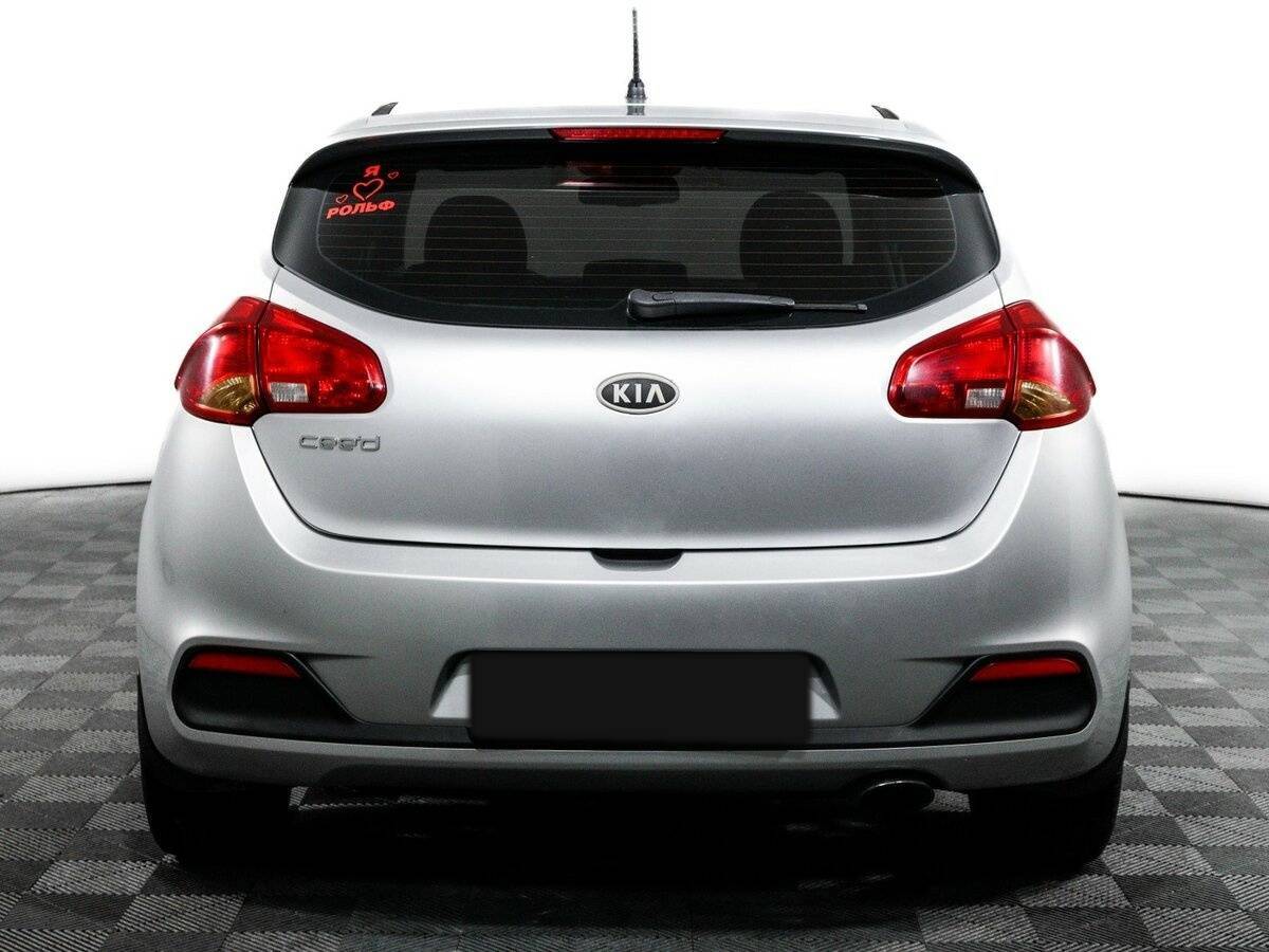 Kia Ceed с пробегом — 2012 год. Фото: #5