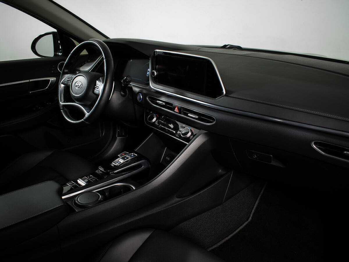 Hyundai Sonata с пробегом — 2020 год. Фото: #8