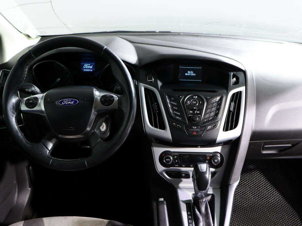 Ford Focus с пробегом — 2014 год. Фото: #10