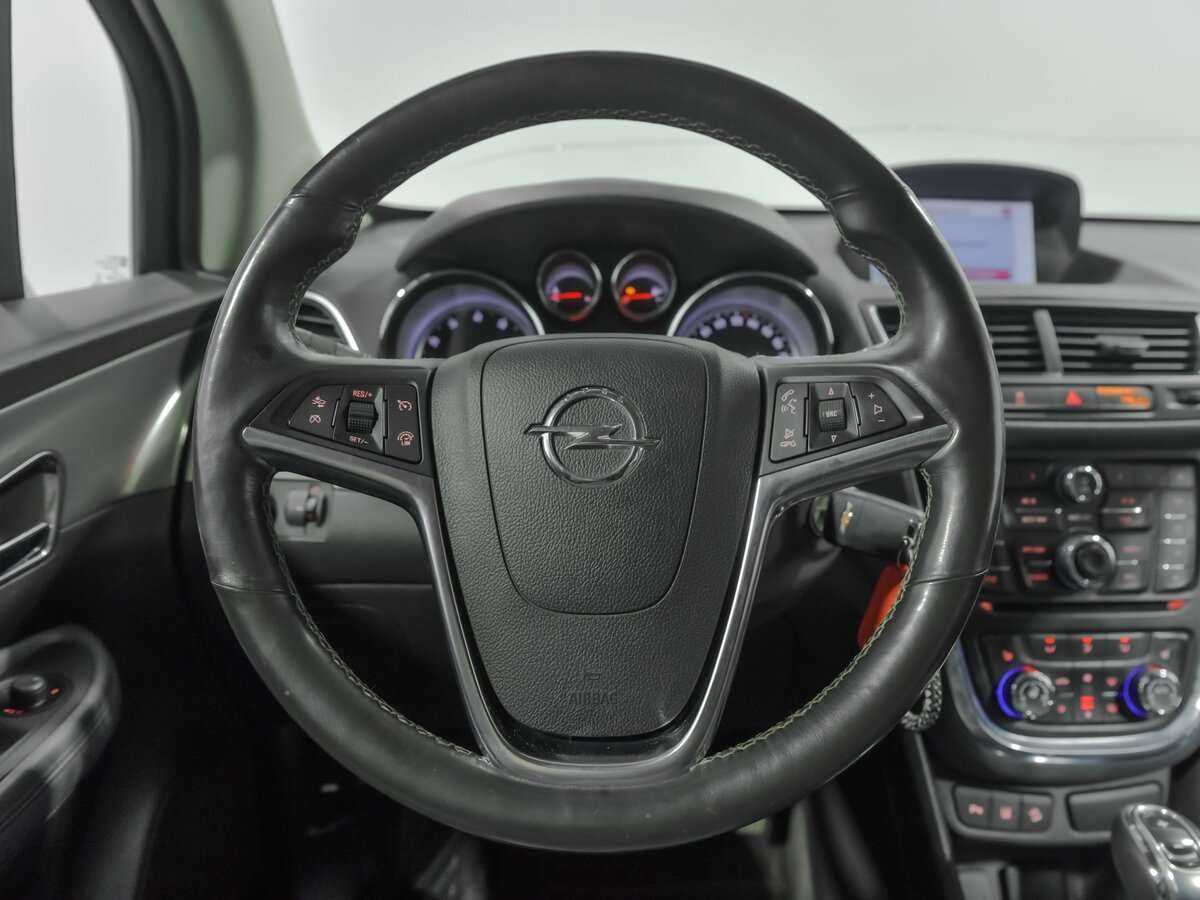 Opel Mokka с пробегом — 2013 год. Фото: #7