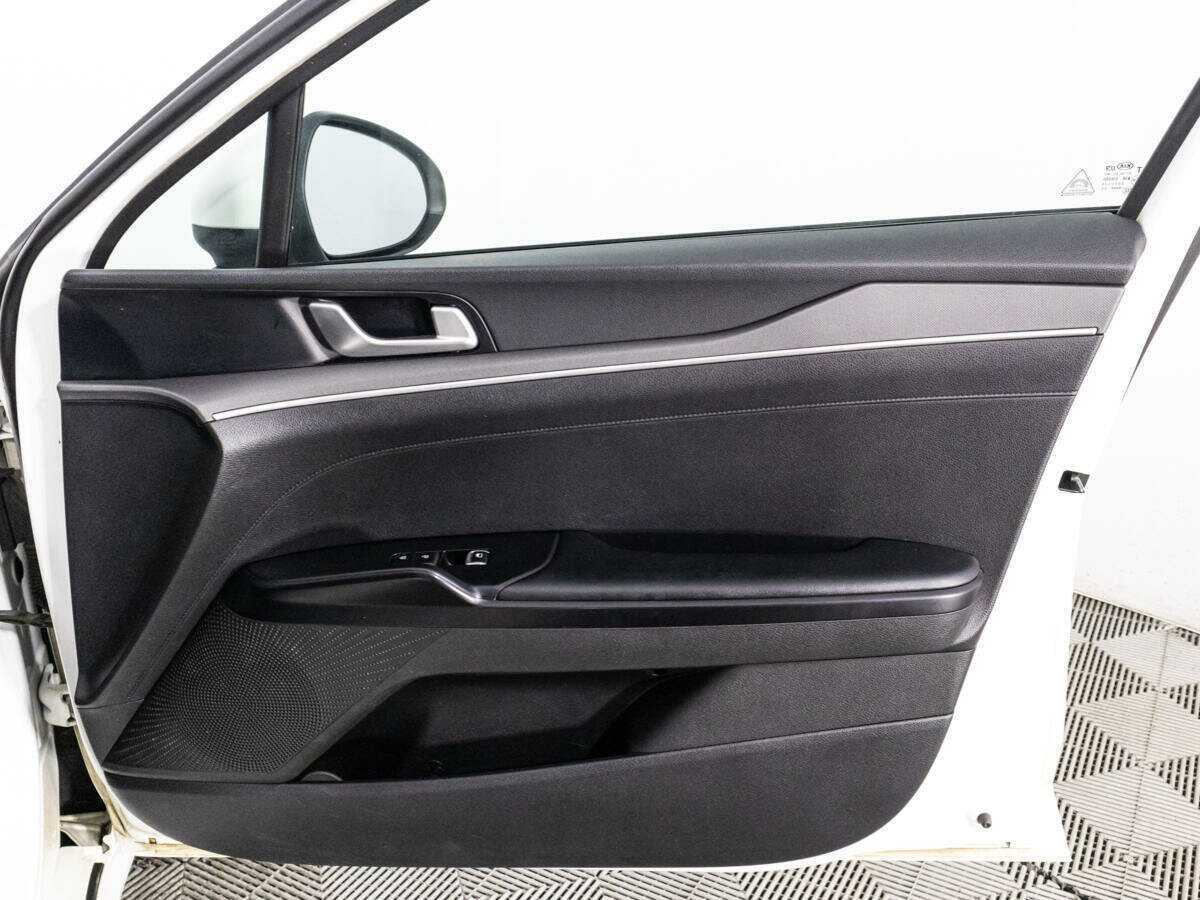 Kia K5 с пробегом — 2020 год. Фото: #23