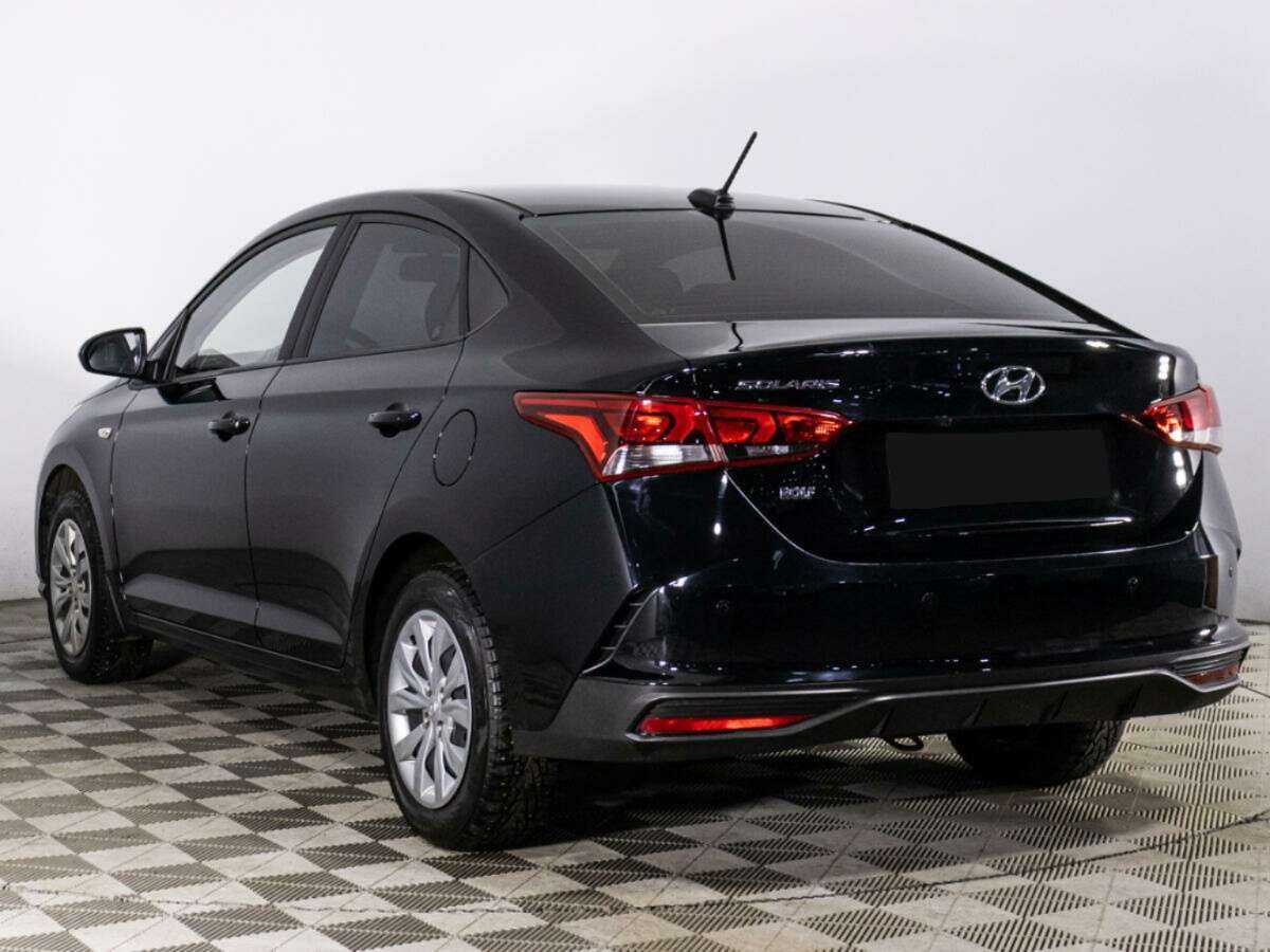 Hyundai Solaris с пробегом — 2021 год. Фото: #6