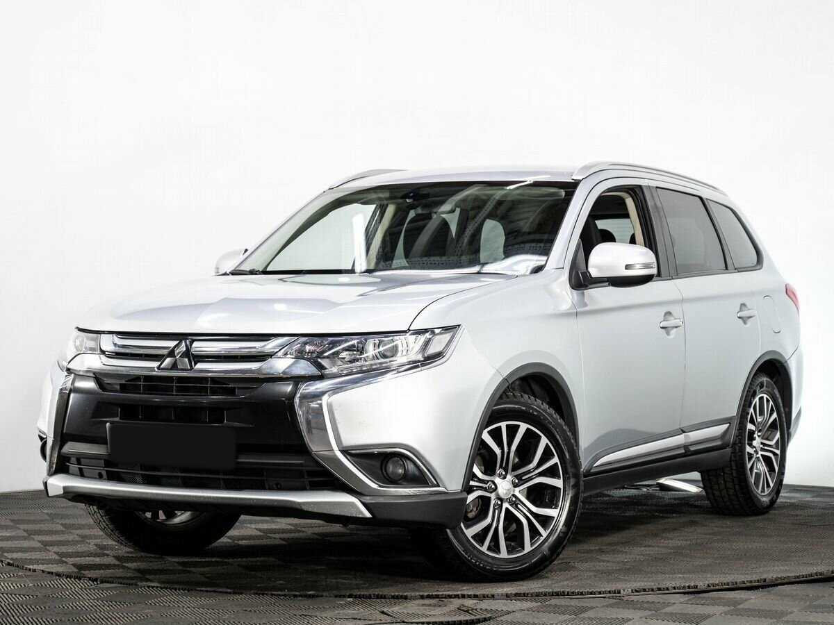 Mitsubishi Outlander с пробегом — 2018 год. Фото: #0