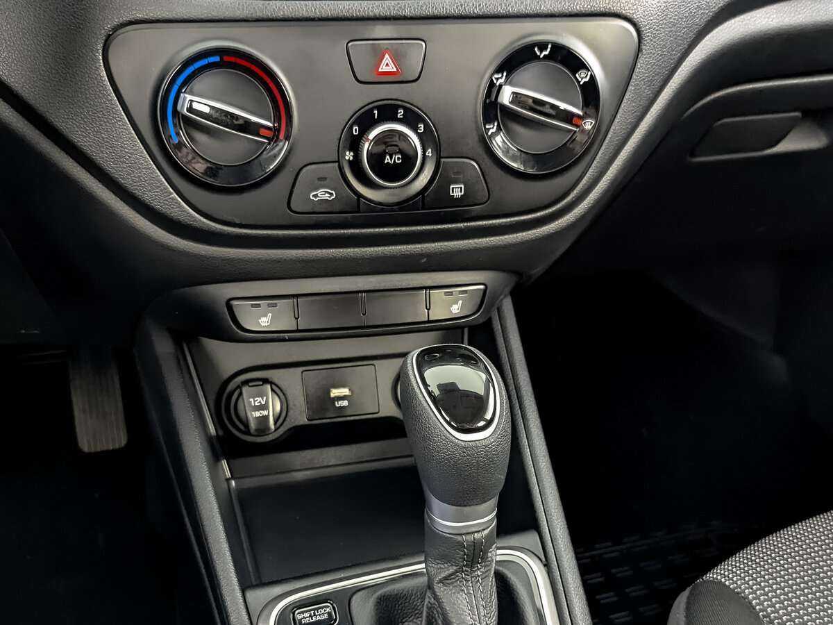 Hyundai Solaris с пробегом — 2021 год. Фото: #18