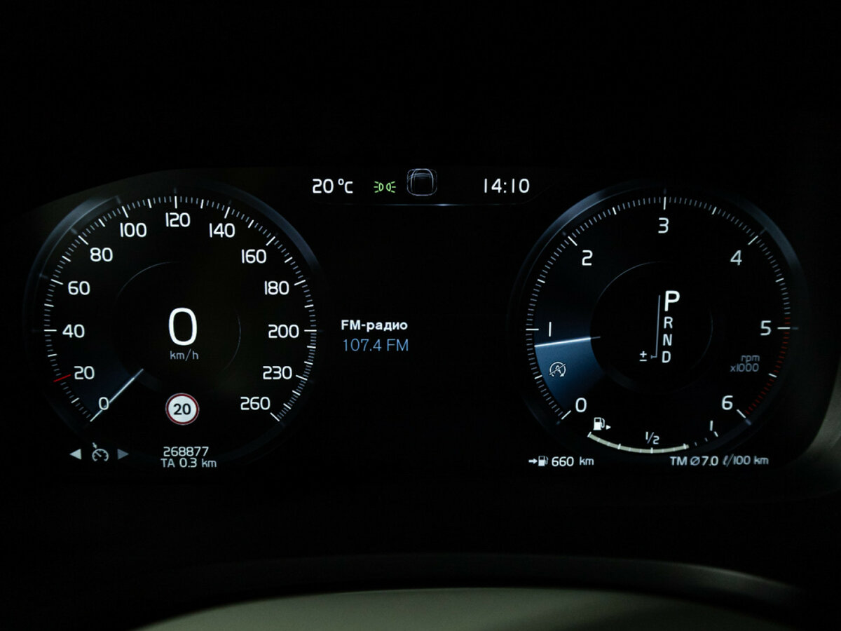 Volvo V60 с пробегом — 2018 год. Фото: #11