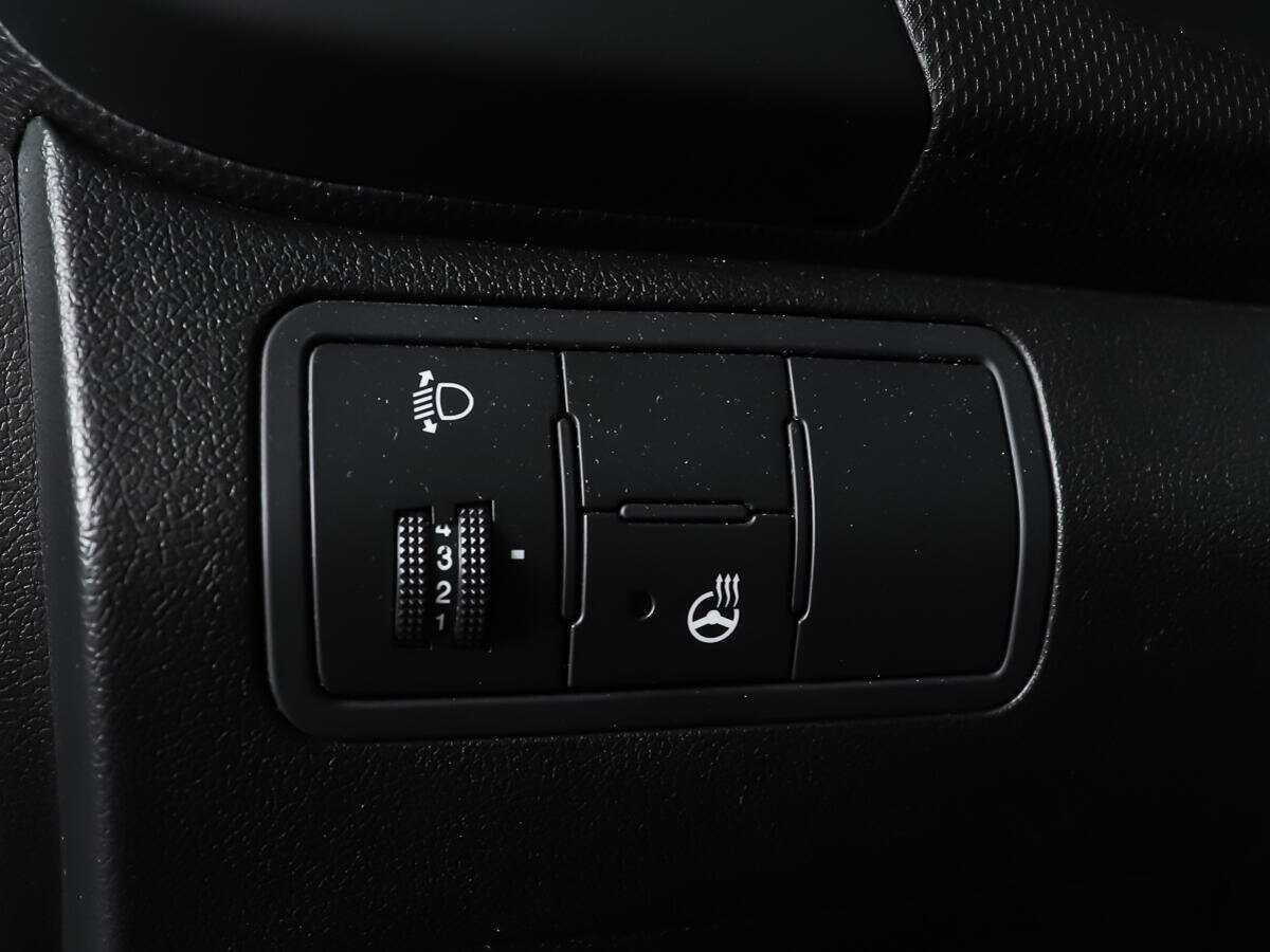 Hyundai Solaris с пробегом — 2016 год. Фото: #16