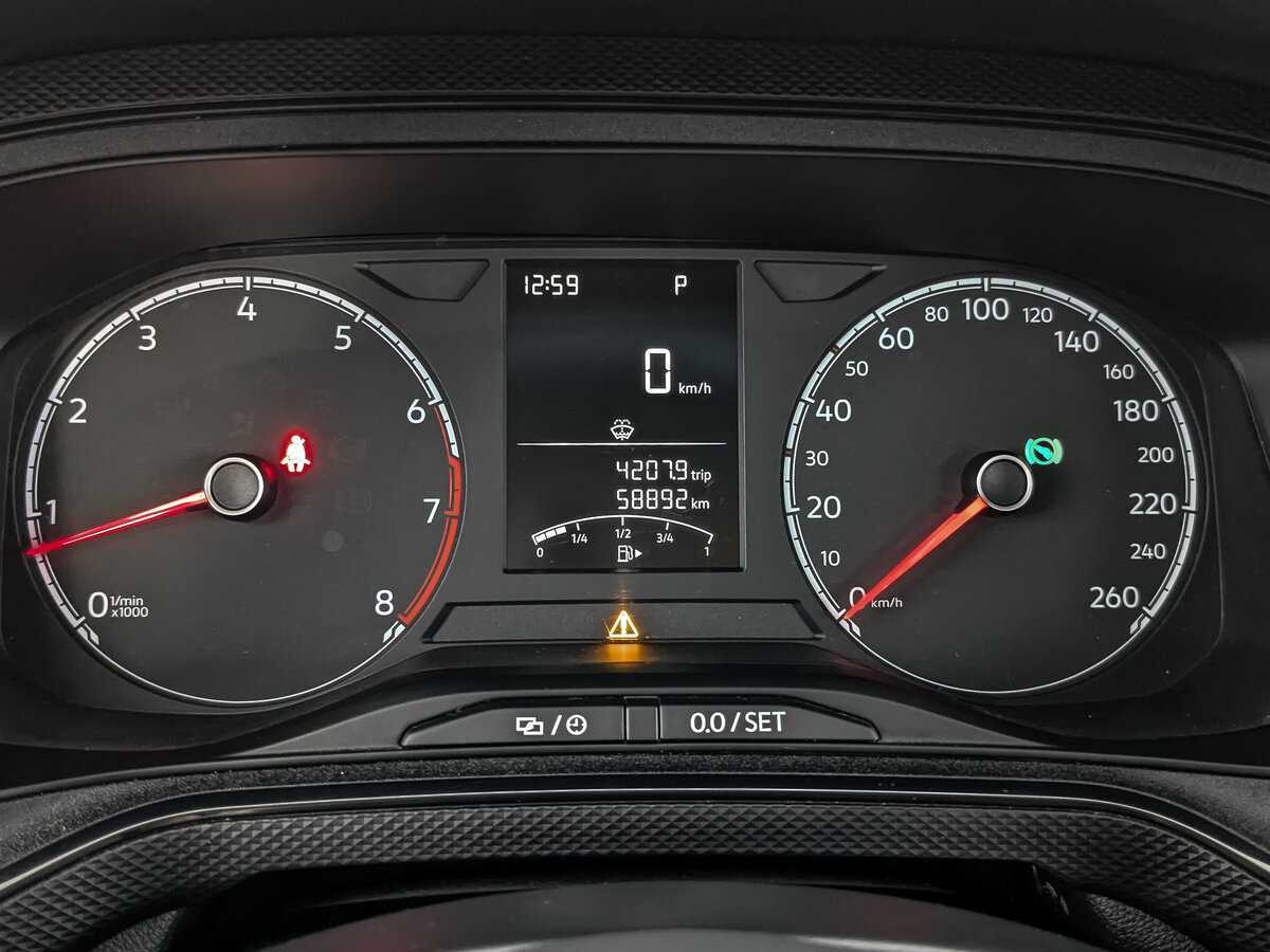 Volkswagen Polo с пробегом — 2020 год. Фото: #11